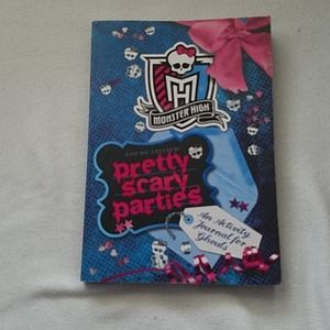 Monster High-An Activity Journal for Ghouls
